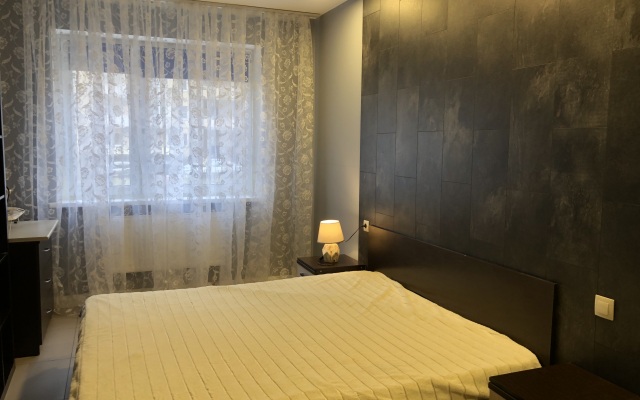 Квартира Варшавская 80 м