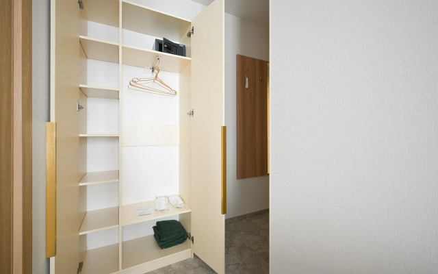 Mirum Hotel
