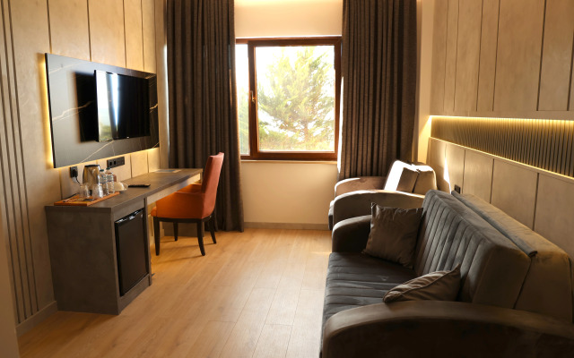 Lazlakar Hotel