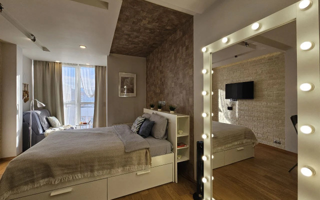 White Lodging Flat