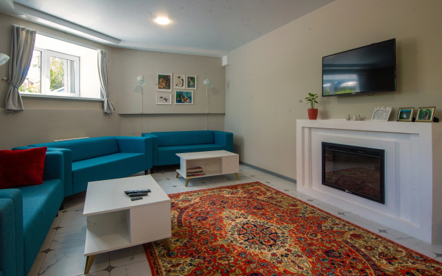 Hostel Kak doma i tocka