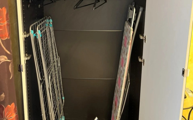 1 Kom Studiya Flat