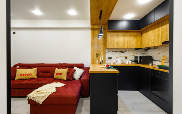 KeyGo #0077, 1 Bedroom, Saryan Street Apartments