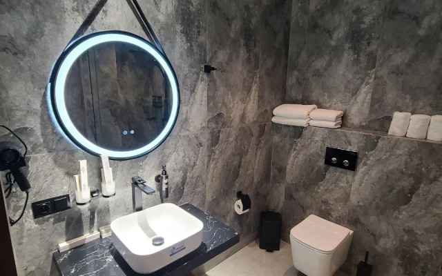 Bravo Hotel