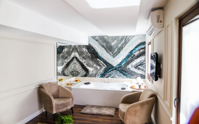 Black Bird Thermal Hotel & Spa