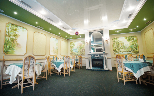 Nikol Hotel