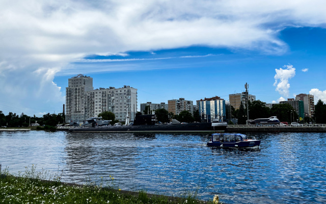 Апартаменты GEOMETRY - Просторная квартира с панорамным видом на реку в центре