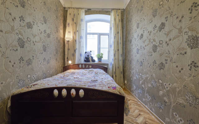 Na Furshtatskoj 19 Apartments