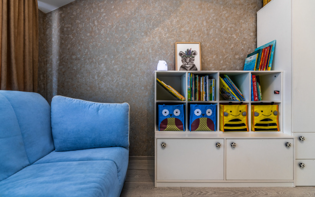 Oplot - Semejnyj s dvumya spal'nyami i balkonami 9 Apartments