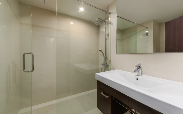 Апартаменты Suite Sangir Rawai Beachfront Title Condo