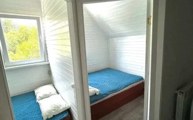 Na Ovrazhnoy 26v Private House