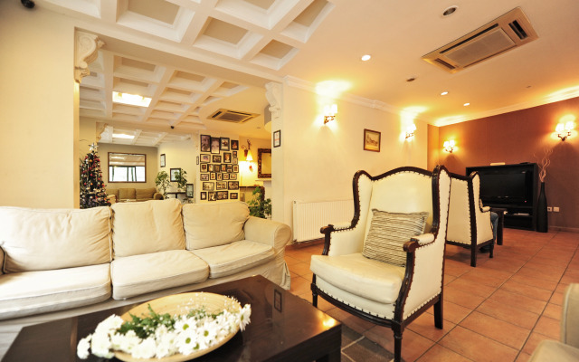 Ustun Alsancak Hotel
