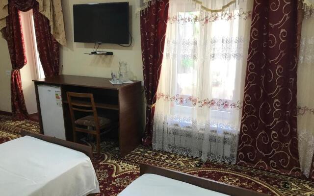 Firuza Guest House