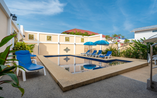 Spacious 3BR Family Villa with Private Pool Villa