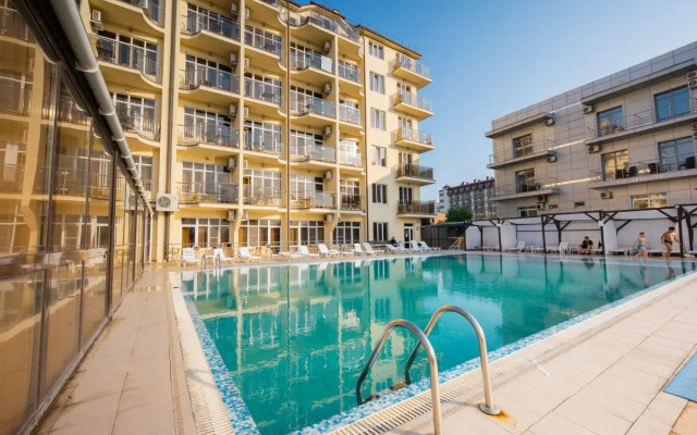 Meridian Plaza 3* Hotel