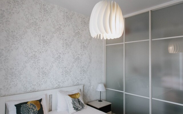 Dvuhkomnatnye Be Home na 25 oktyabrya Flat