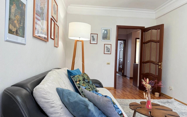 Квартира Просторная 3-комнатная с Видом на Джума Мечеть в Центре Махачкалы