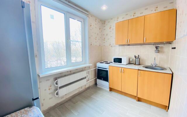 Apartment Hanaka Yasenevaya 35