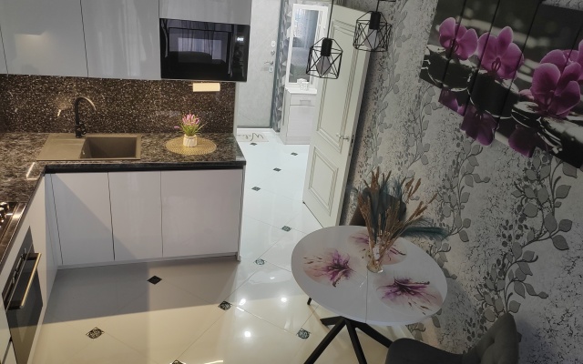 Zhk Levoberezhnaya Flat