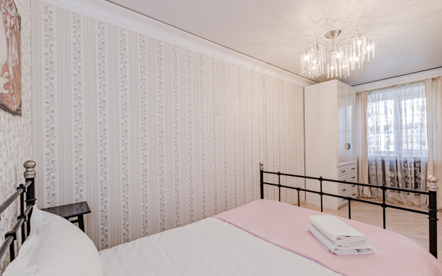 Vozle Baumana S Parkovkoy Apartments