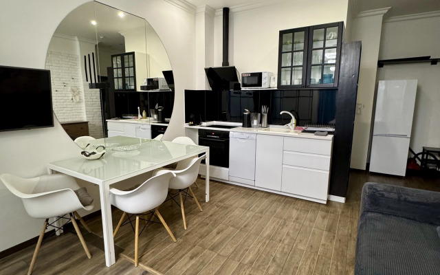 Квартира Студия 40 кв м в центре Эсто-садка