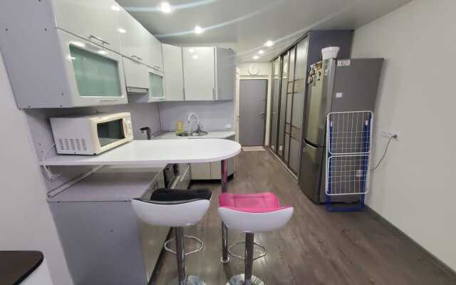 Апартаменты на Надибаидзе 30