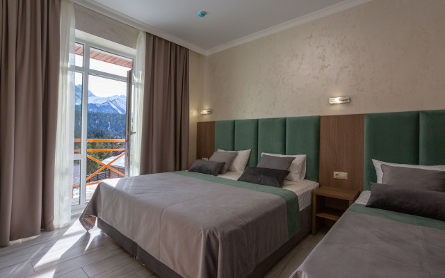 Amra Hotel