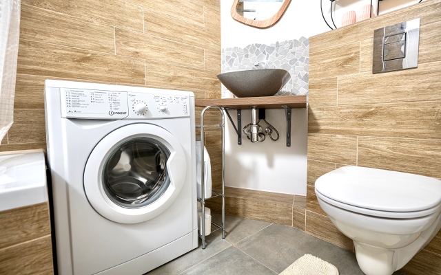 Apartmari Dvukhkomnatnye Vozle Korolevskikh Vorot