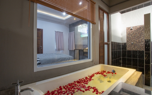 88 Fine Hotel