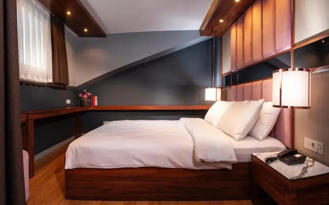Vitabella Suites Hotel