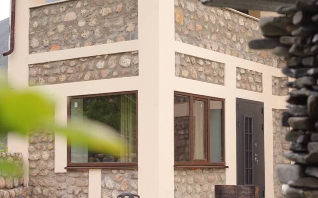 Отель Гнездо Солнца