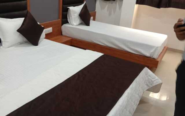 Отель Maple View