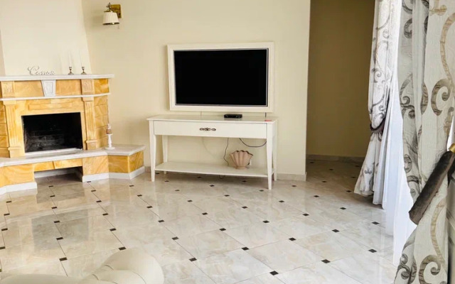 S Terrasoy Private house