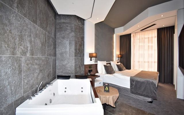 Avenue ApartHotel