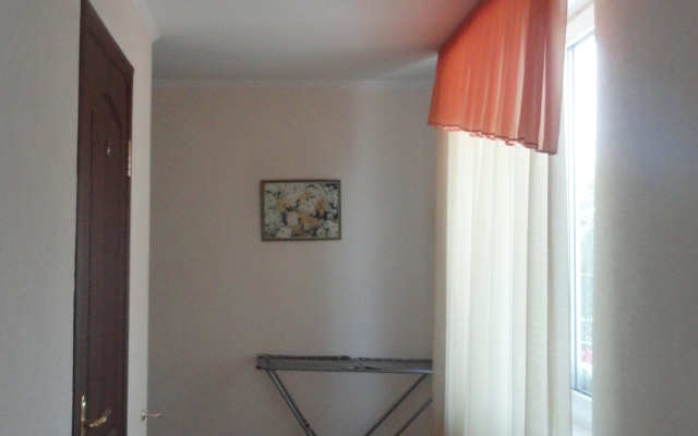 Romashka Guest House