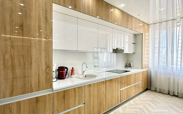 na Komsomolskoy Flat