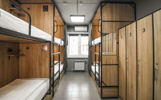 Хостел Sleep Box Hostel