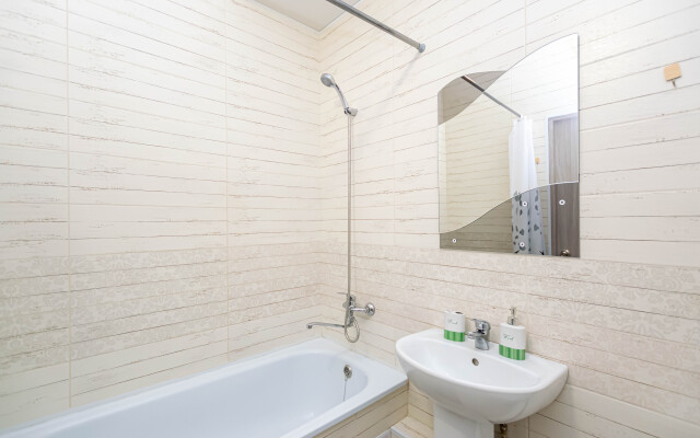 Dvukhkomnatnaya u Komsomolskoy Ploschadi Flat