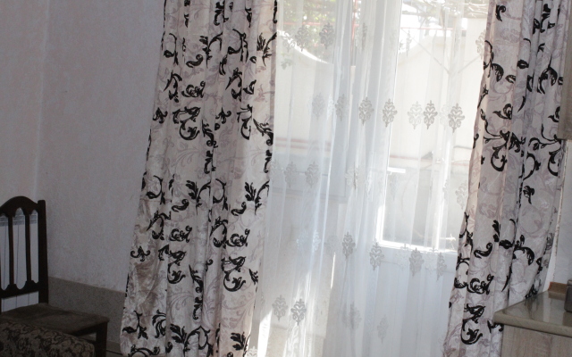 Jura Guest House