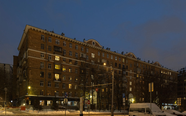 3kh Komnatnaya Na Novokuznetskoy Flat