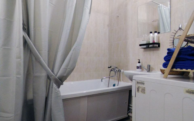 Studiya Na  Naberezhnoy Yeniseya V Krasnoyarske Flat