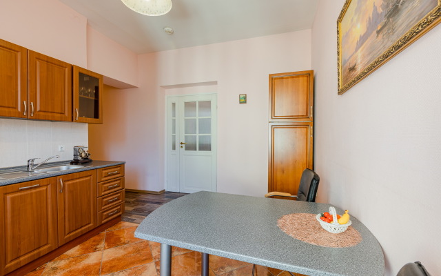 Апартаменты SpbStay на Вознесенском проспекте 3-5