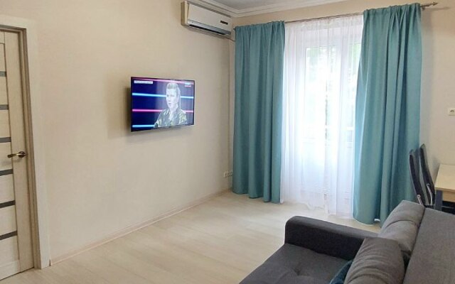 Апартаменты в Центре Севастополя на Советской 3