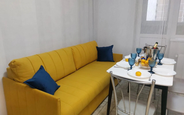 Квартира евродвушка с видом на озера