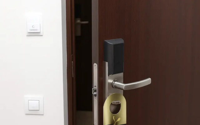 Отель Anga Yerevan Hotel