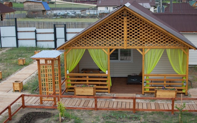Domovyonok Guest house