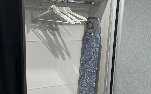 S Shikarnym Vidom Na Avachinskuyu Bukhtu I Vilyuchinskiy Vulkan Flat