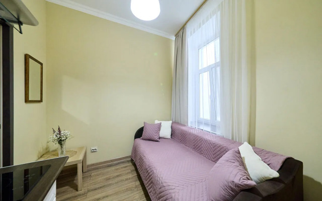 Апартаменты 4-я Советская 25 (5)