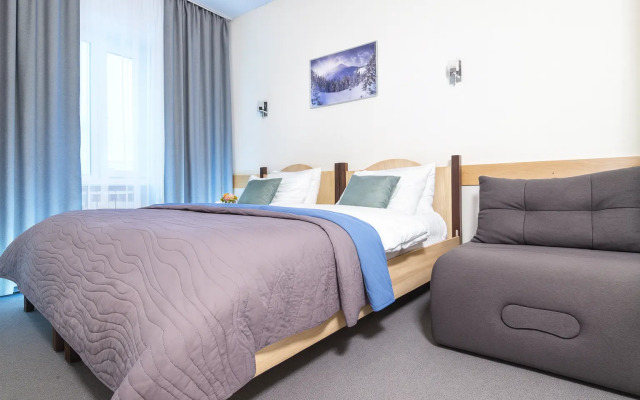 Novoteh Hotel
