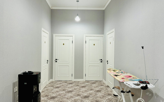 Gold Lion Mini Hotel